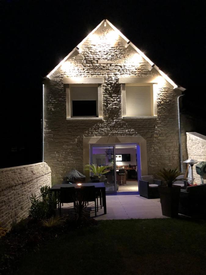 La Lumineuz Au Coeur Des Plages Du Debarquement Creully sur Seulles Bagian luar foto