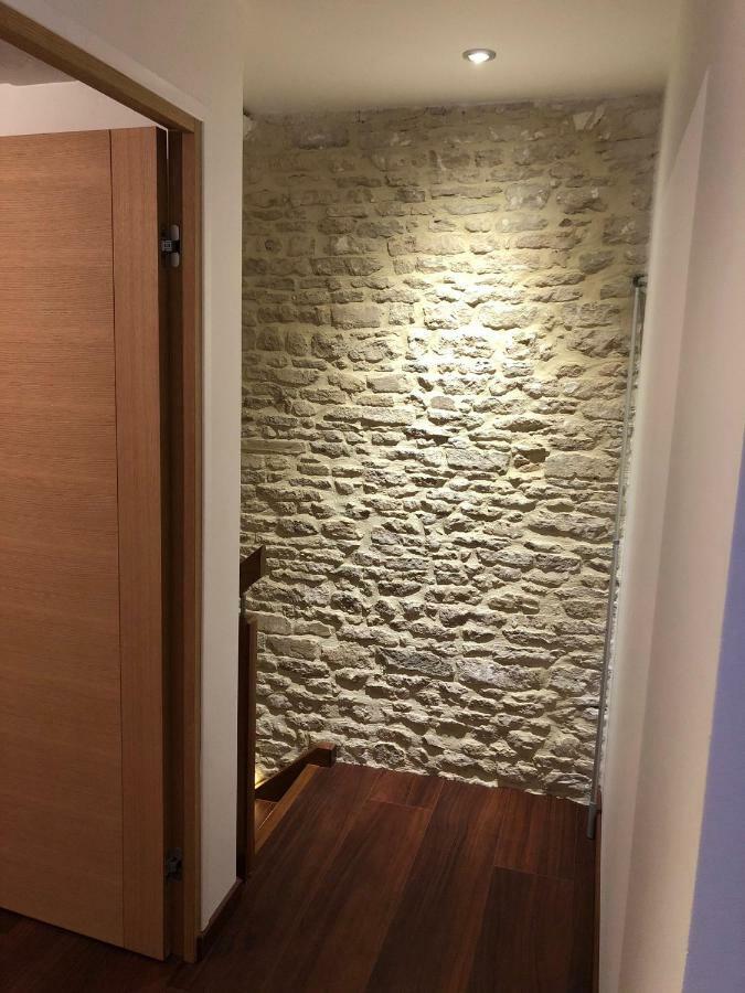 La Lumineuz Au Coeur Des Plages Du Debarquement Creully sur Seulles Bagian luar foto